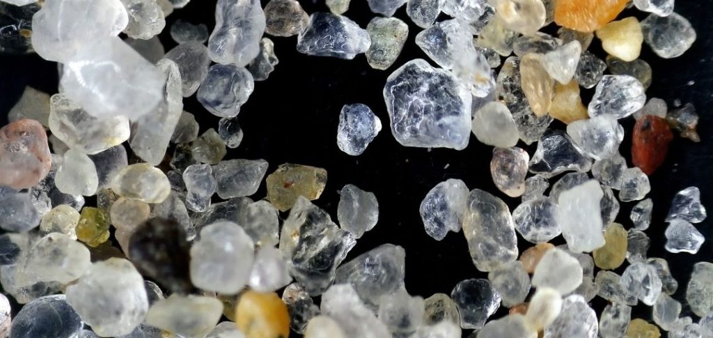 Sable au microscope optique- apprendre la microscopie